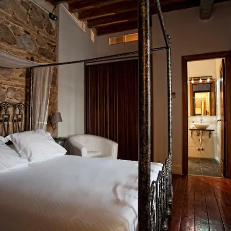 Con Encanto アパート *